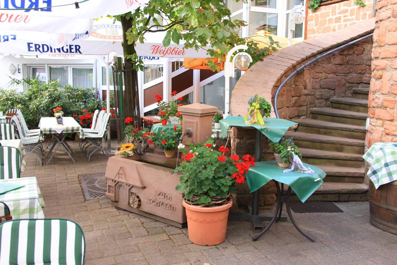 Hotel- Restaurant Zum Schwan Waldfischbach-Burgalben Exterior foto